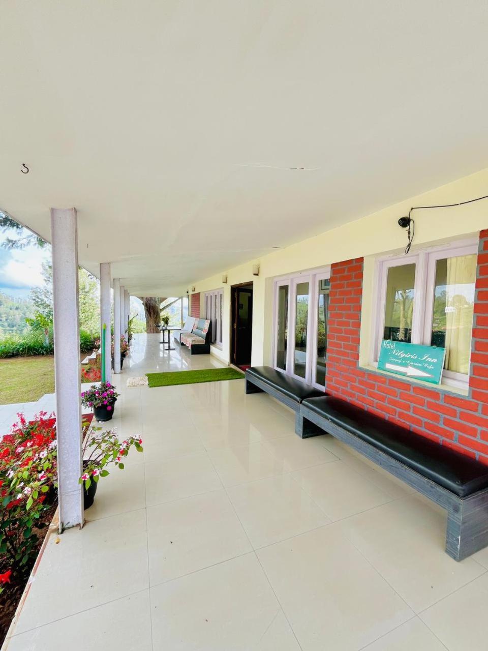 Nilgiris Inn โกตากิริ ภายนอก รูปภาพ