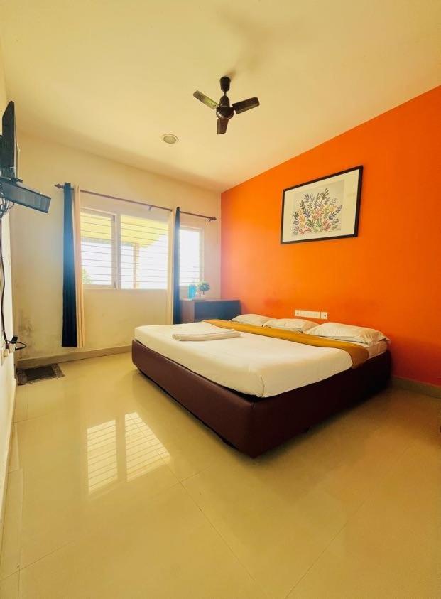 Nilgiris Inn โกตากิริ ภายนอก รูปภาพ
