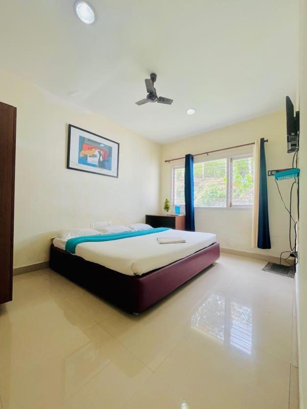 Nilgiris Inn โกตากิริ ภายนอก รูปภาพ